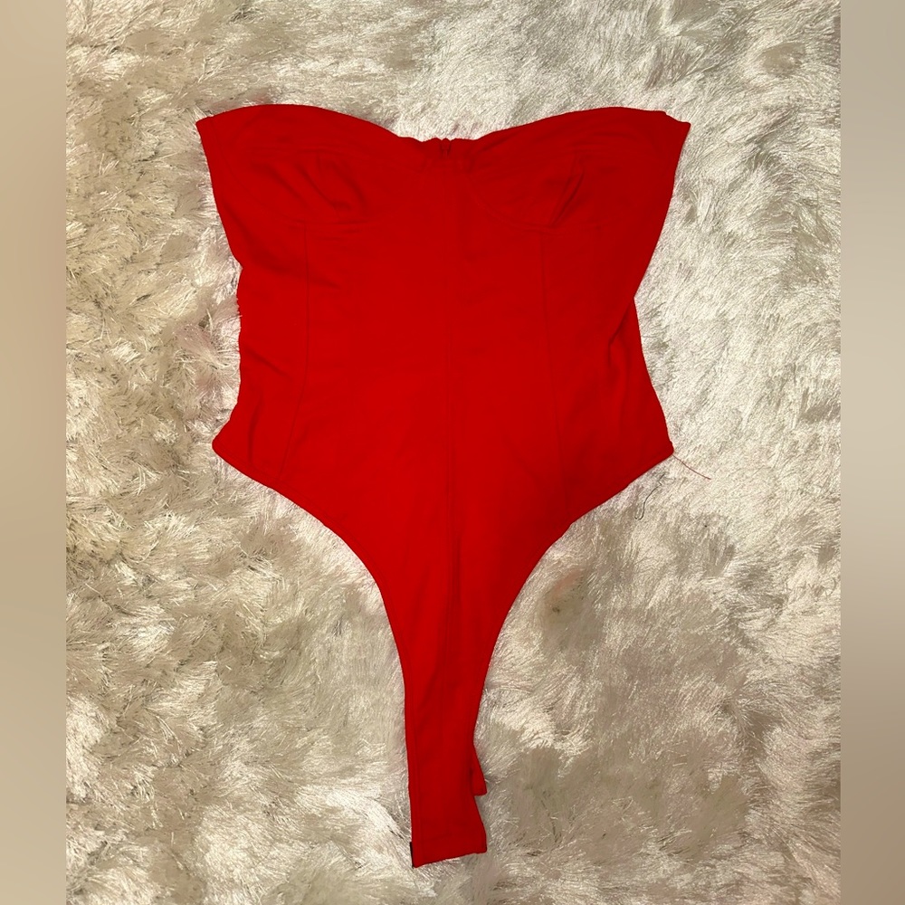 Boutique strapless bodysuit . S/M